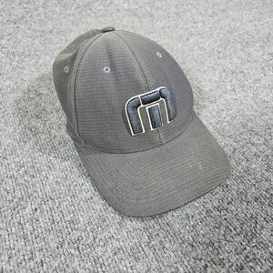 Travis Mathew Mens Flexfit Golf Baseball Cap Gray Size S/M Used Condition